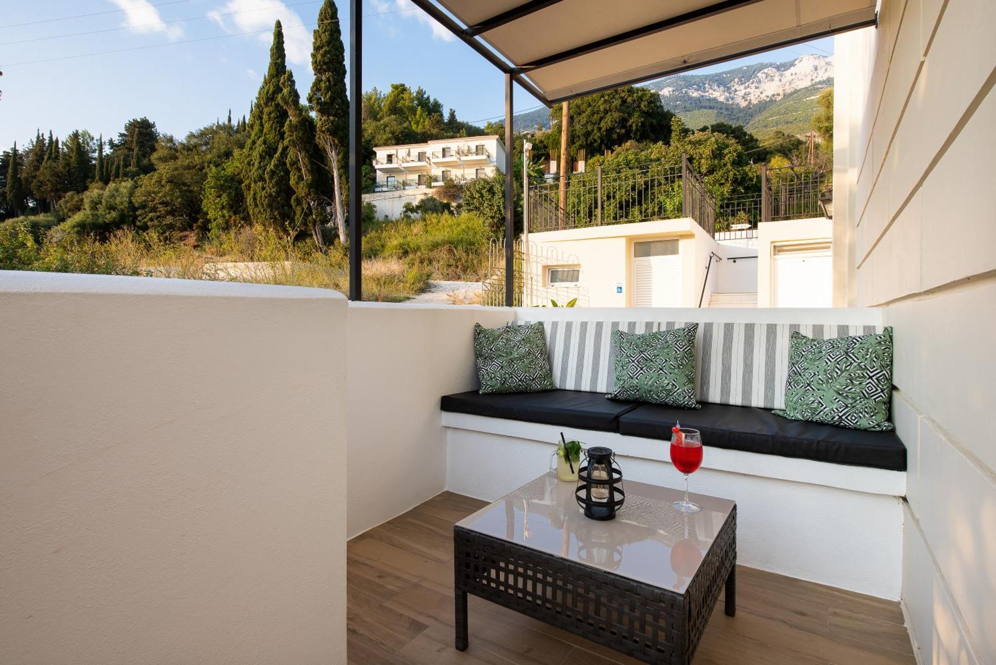 Ferienwohnung Barefoot Contessa Lourdata  Exterior foto