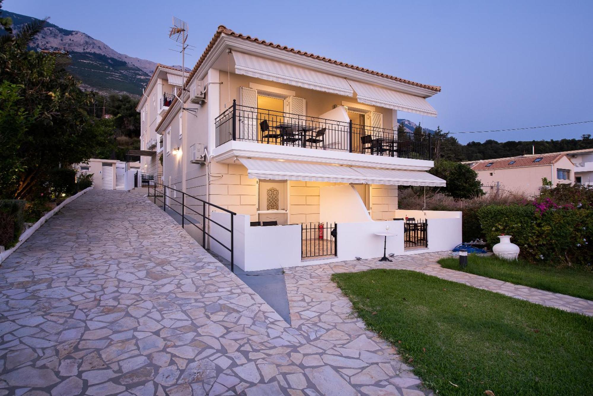 Ferienwohnung Barefoot Contessa Lourdata  Exterior foto
