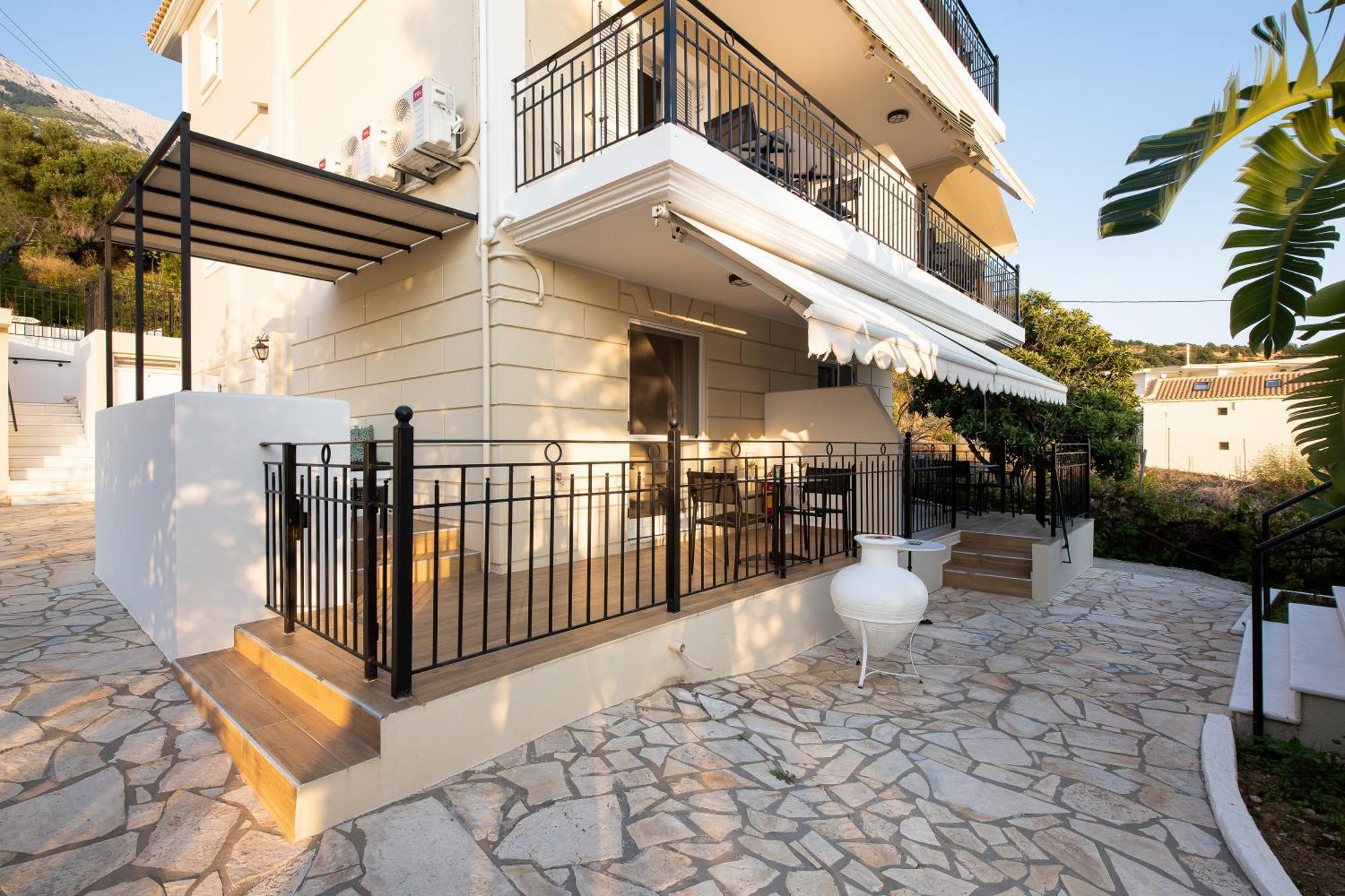 Ferienwohnung Barefoot Contessa Lourdata  Exterior foto